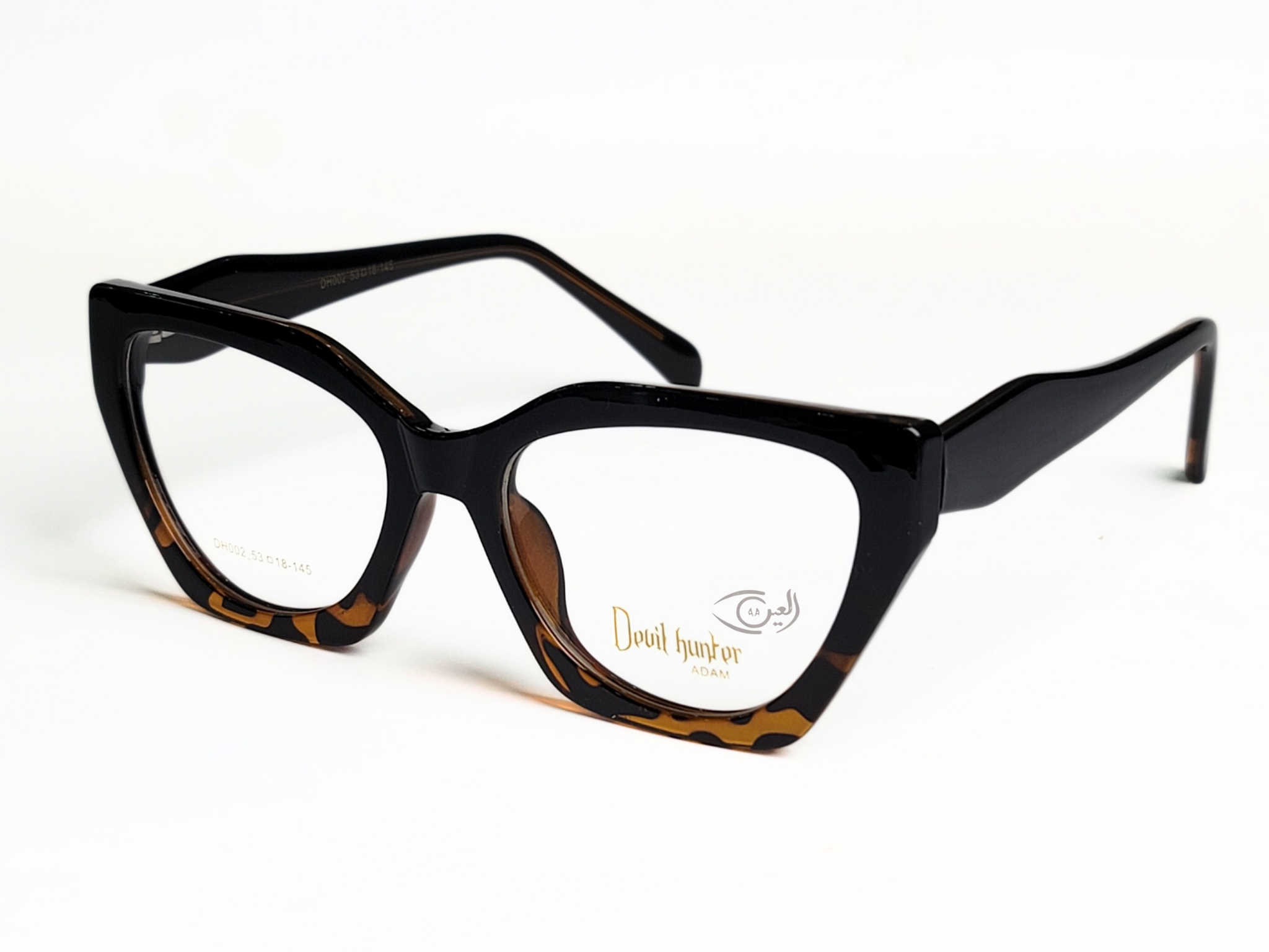 ✨ Elegant & Stylish Eyewear ✨  

Upgrade your look with our trendy cat-eye frames