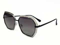 Luxury Geometric Black & Gold Sunglasses – Unisex Bold Style