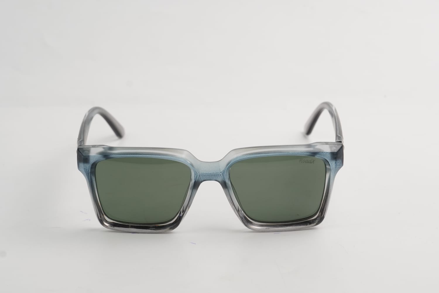 Trendy Square Frame Sunglasses with Dark Lenses