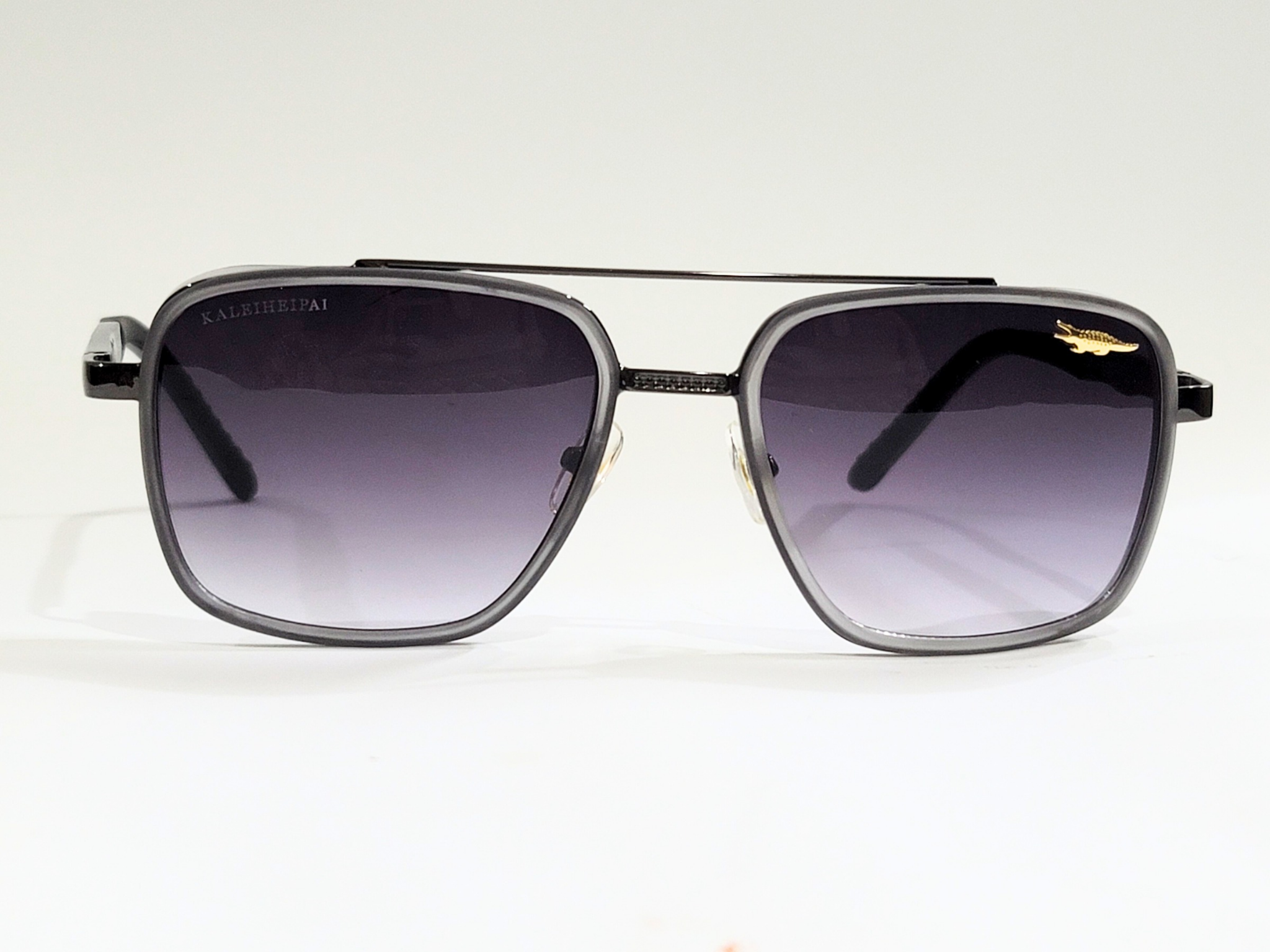 Lacoste Black Square Gradient Sunglasses – Unisex