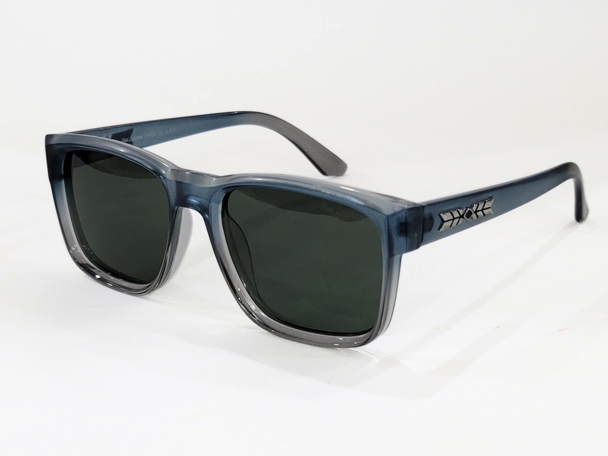 Stylish Sunglasses with Arrows Logo