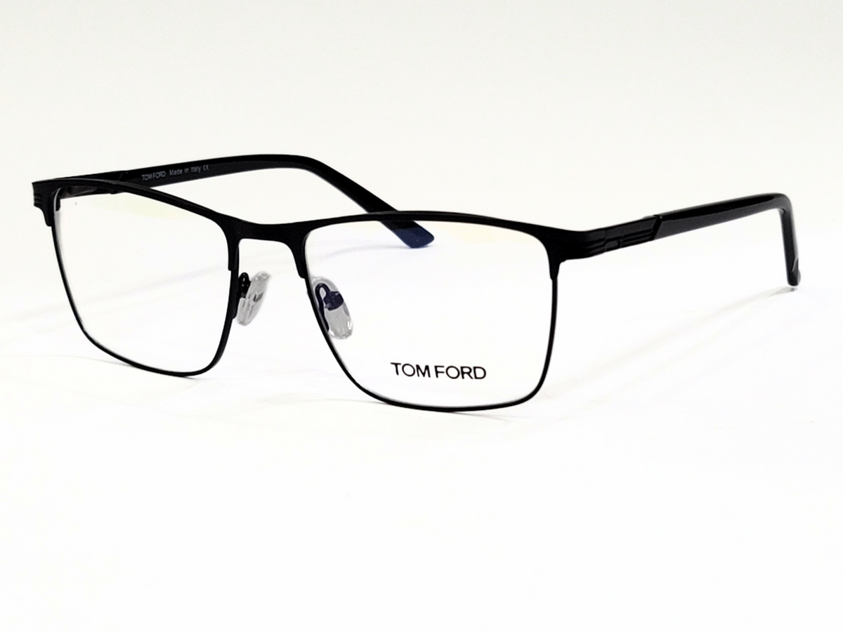 Tom Ford - Rectangular with rounded edges -Unisex-  Eyeglasses.