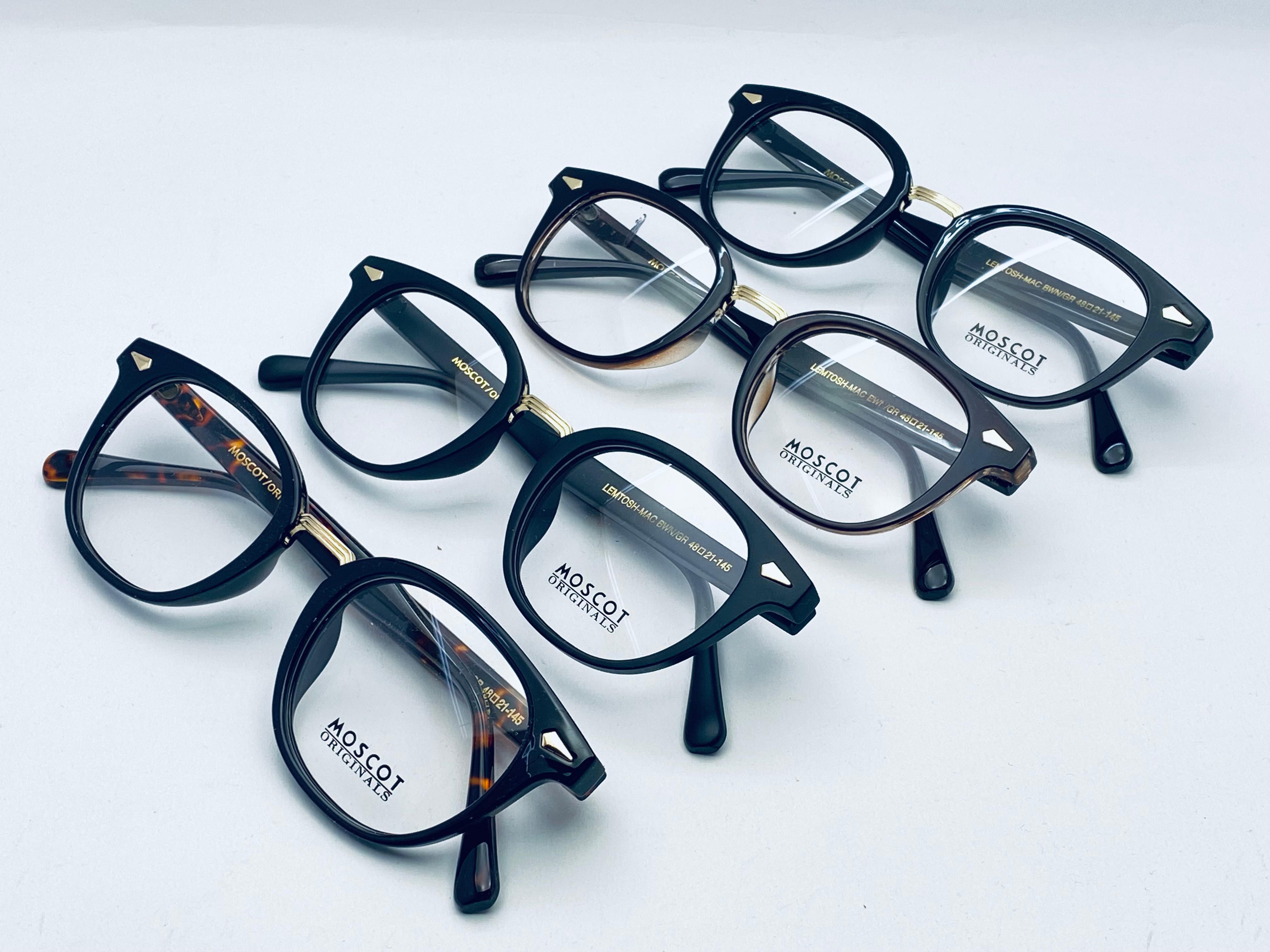 Moscot Originals NYC Tortoise Temple Round Eyeglasses – Black & Gold Accent