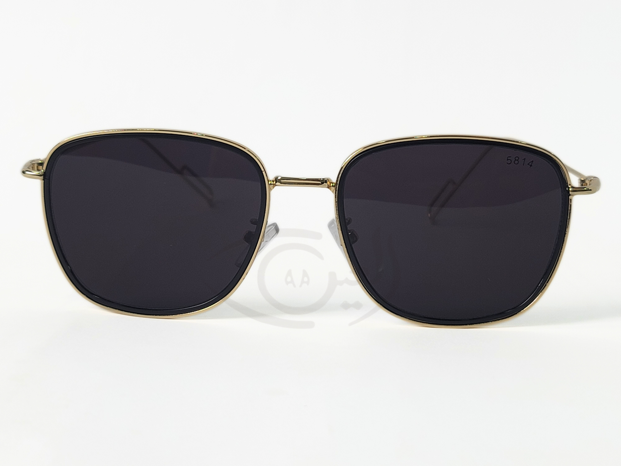 Classic  Polarized Square Frame Metal Flat Top Aviator Sunglasses.
