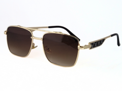 Gucci square sunglasses with a gold frame, gradient brown lenses, and black  Stylish and comfortable.